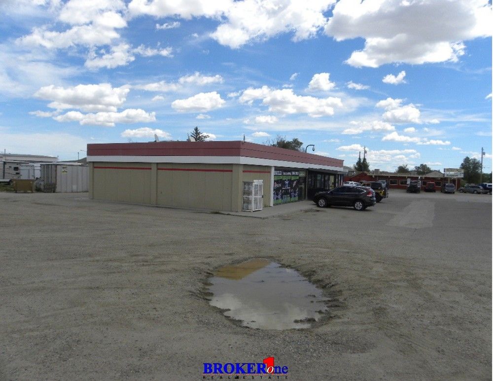 5076 W Yellowstone Hwy, Casper, WY 82604